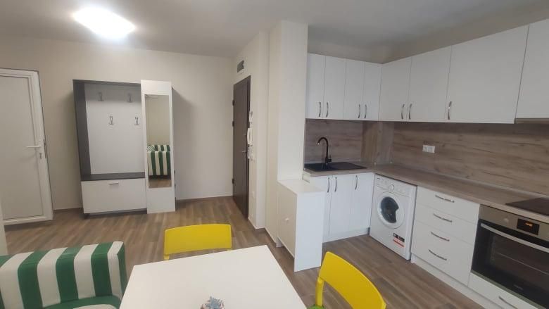 Дава се под наем Двустаен апартамент в Варна, Левски - 54 кв.м за 562 € - Снимка #1