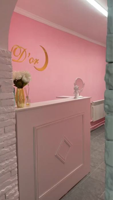 Продается готовый салон красоты в центре