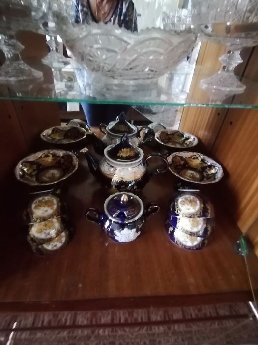 Продам посуду в отличном состоянии.