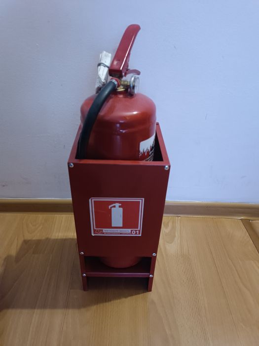 Продам огнетушитель ОП5