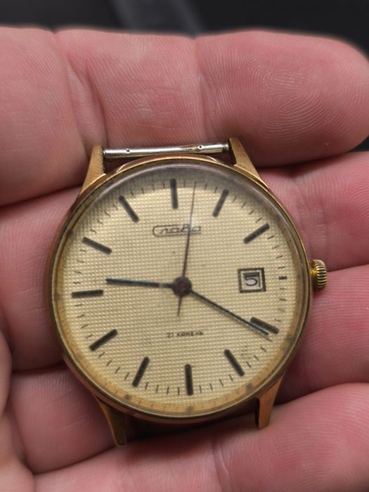 Часы наручные разные