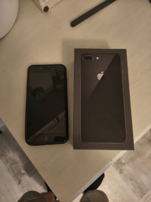 Schimb/vând  iPhone 8 plus