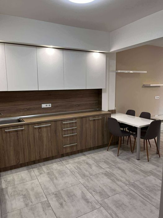 Дава се под наем Тристаен апартамент в София, Иван Вазов - 90 кв.м за 780 € - Снимка #7