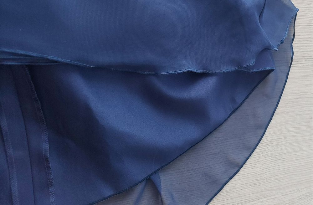 Vând rochie de seara DESSY Colection