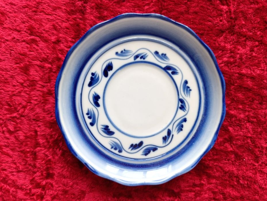 Гжель СССР самовар и тарелочка