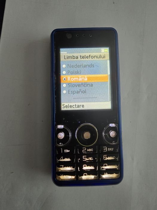 Telefon Colectie: Sony Ericsson W660i Blue