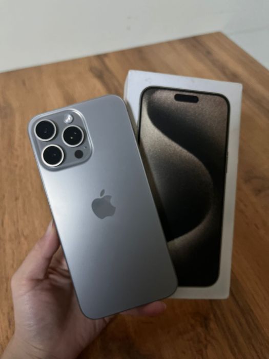 Iphone 15 pro max 512G 87%AKB