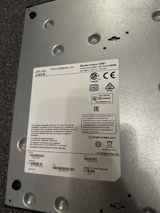 Роутер Cisco C881