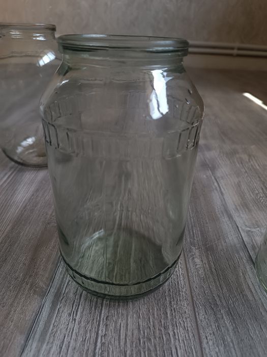 Продаю стеклянные банки