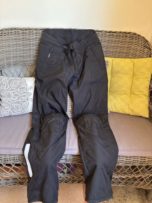 Pantaloni moto impermeabili negri Dainese de primavara/toamna