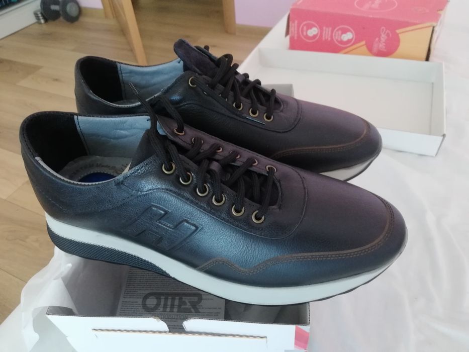 Pantofi din piele Otter 43