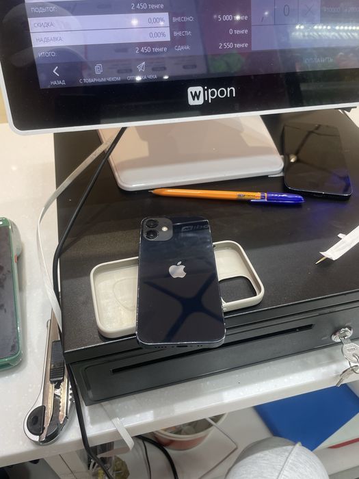 Продам iPhone 12 mini