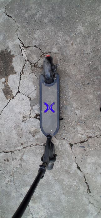 Vând trotinetă electrică LEXGO pentru dezmembrări