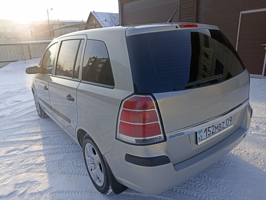 Продам Опель Зафира Б