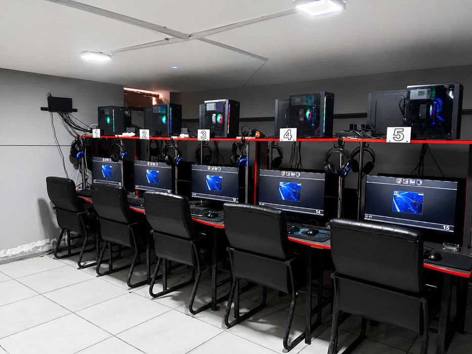 Game club sotiladi | Kampyuter 10 ta