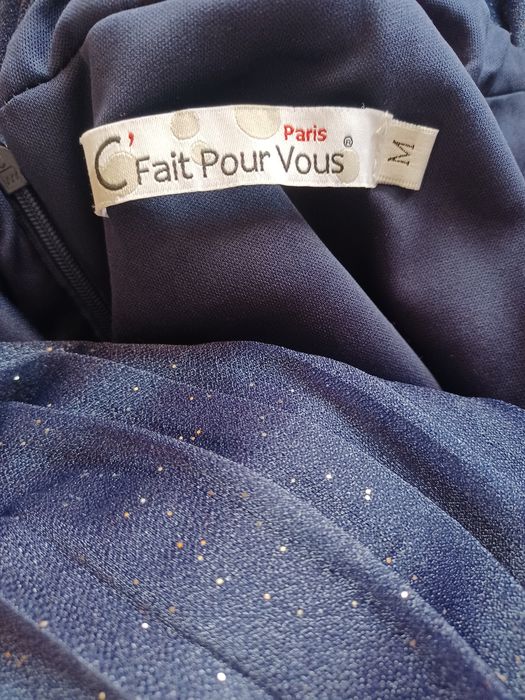 Две официални рокли