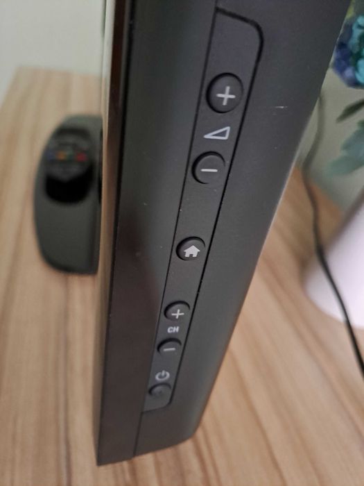 Телевизор Philips Full HD 32 inch