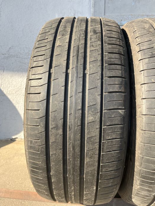 2 бр. летни гуми 225/50/17 Falken DOT 1023 4,5/5 mm