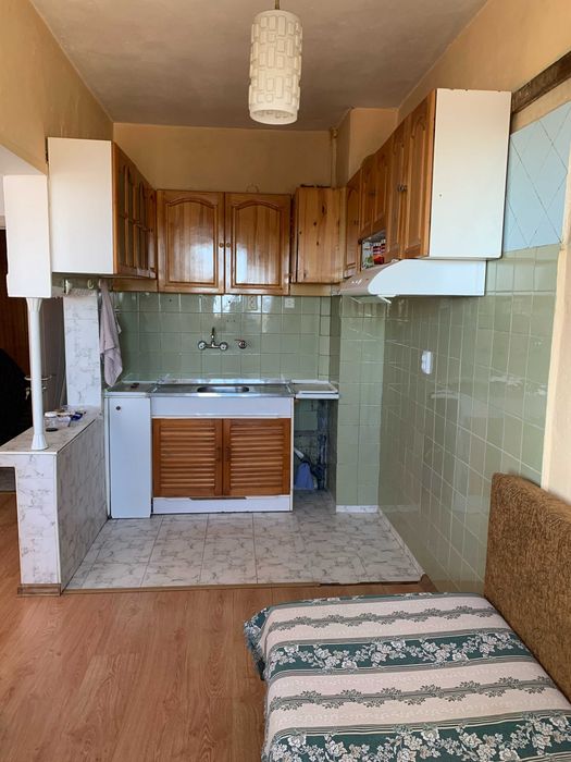 ЧЕТИРИСТАЕН апартамент в Карлово