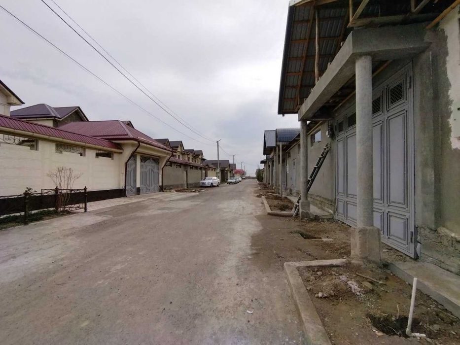 Продаётся земля 5 соток, Уч қахрамон Хожи ота масжид