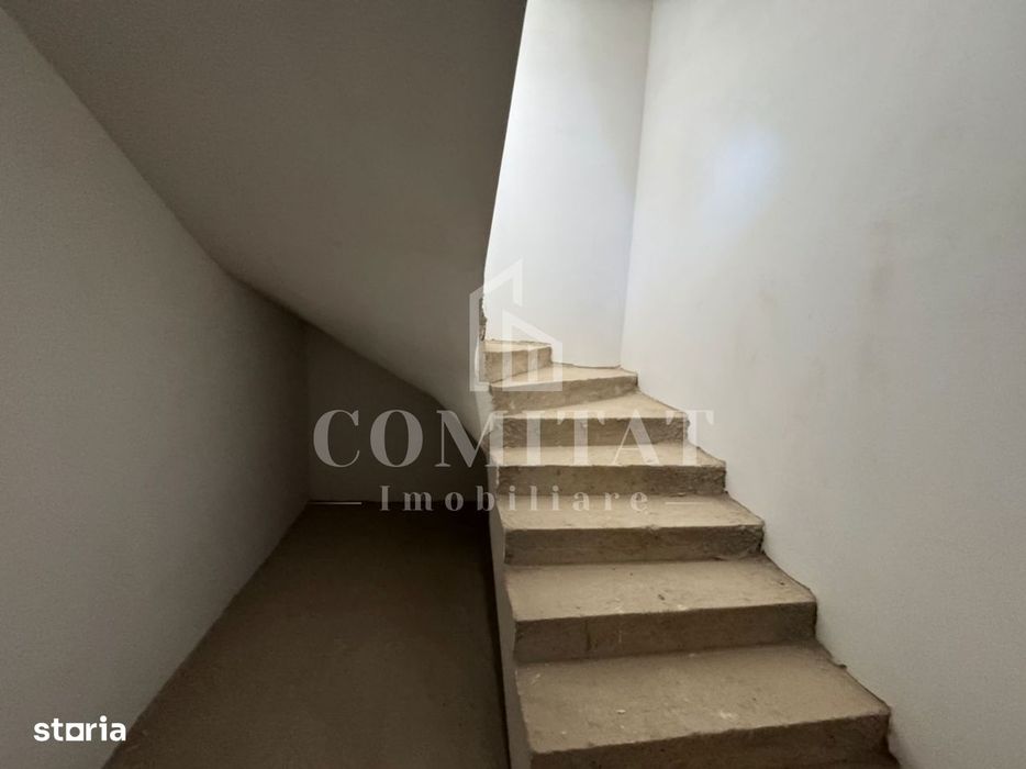 Casa tip duplex în Baciu