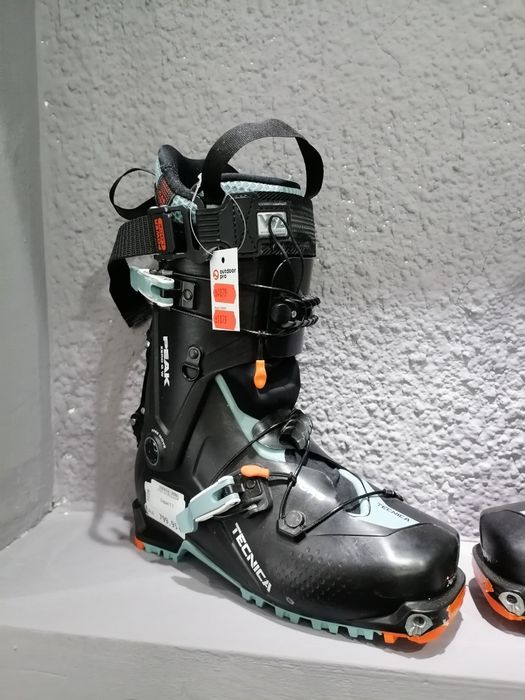 Clapari schiuri ski tura Tecnica Zero G Peak W Test marime 24