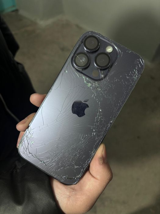 Продам айфон 14 про Iphone 14 pro