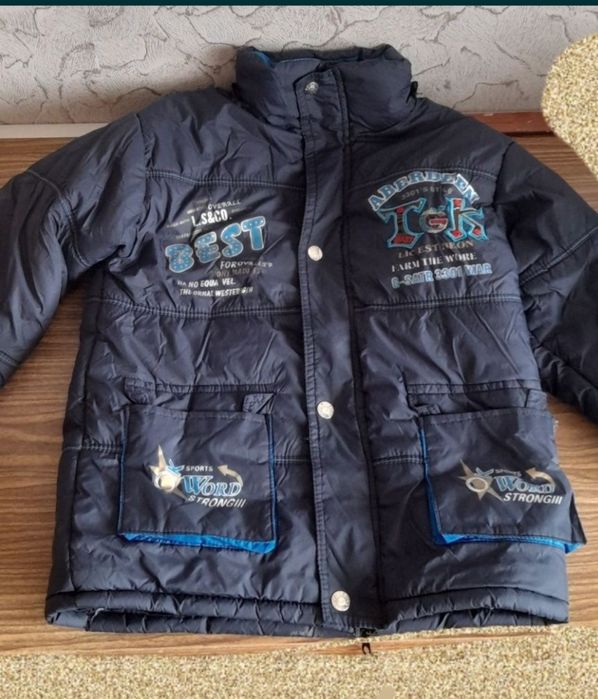 Куртки мужской детский 3штуки разные.Цены