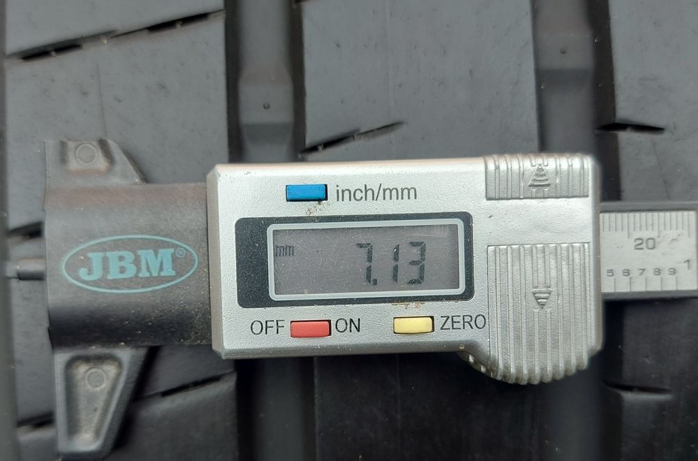 Set 2buc 275/40 R20 106W XL Yokohama Advan Sport V107 *BMW vară