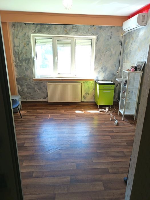 Închiriez camera activități beauty