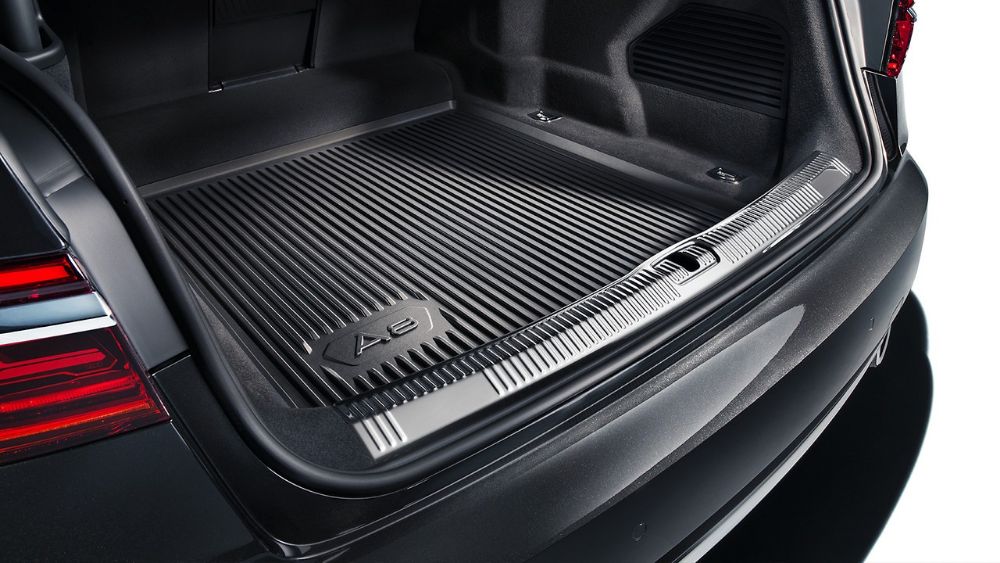 Запчасти коврики полики в багажник...