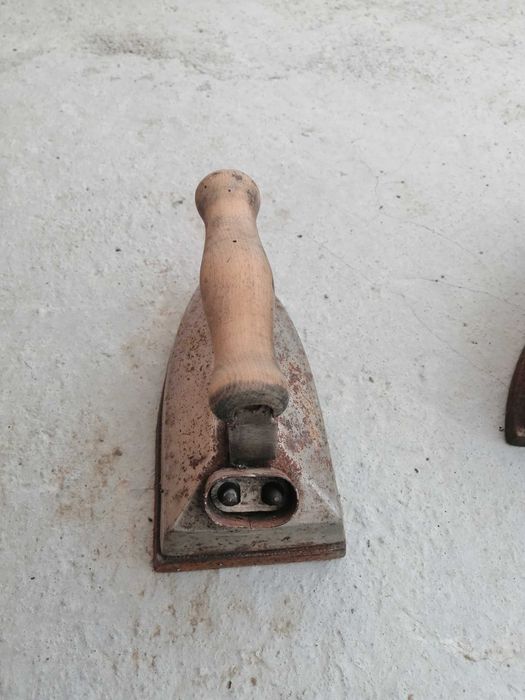 Стари ютии, Стара ютия на въглища