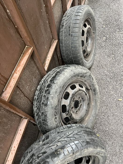 Зимни гуми 4 броя + 3