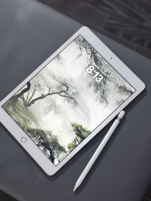 ipad 8th gen (2020), apple pencil 1