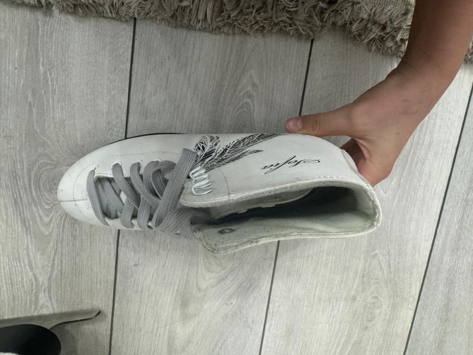 Продам коньки в хорошем состоянии