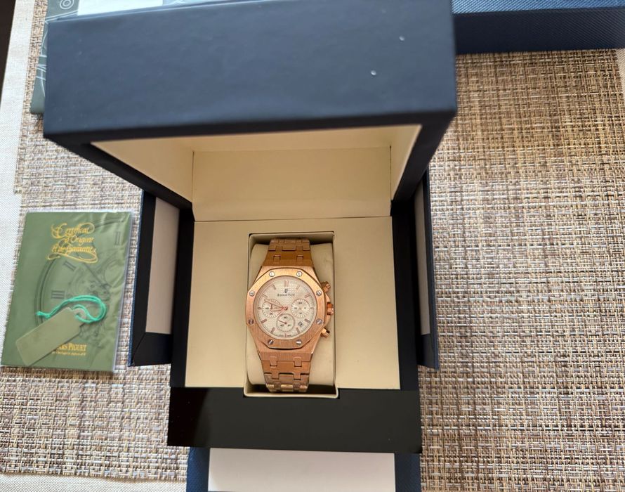 Часовник Audemars Piguet Royal Oak Chronograph Rose Gold Аудемарс