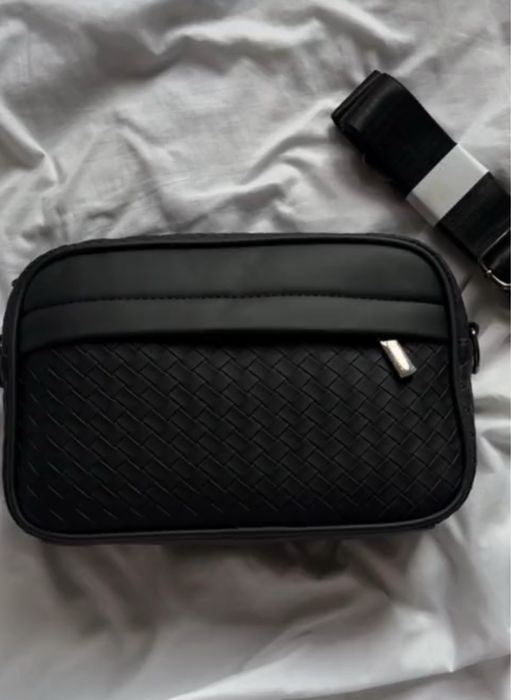 Продается барсетка