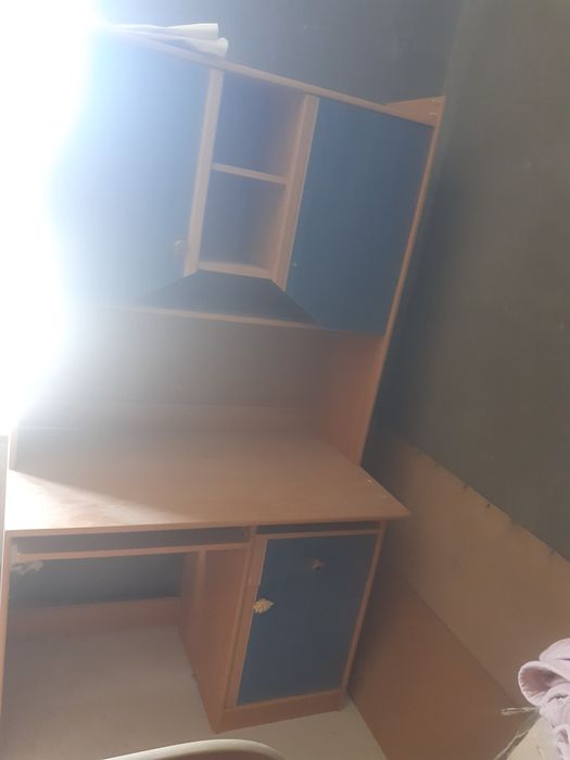 Крават шкаф сатылады