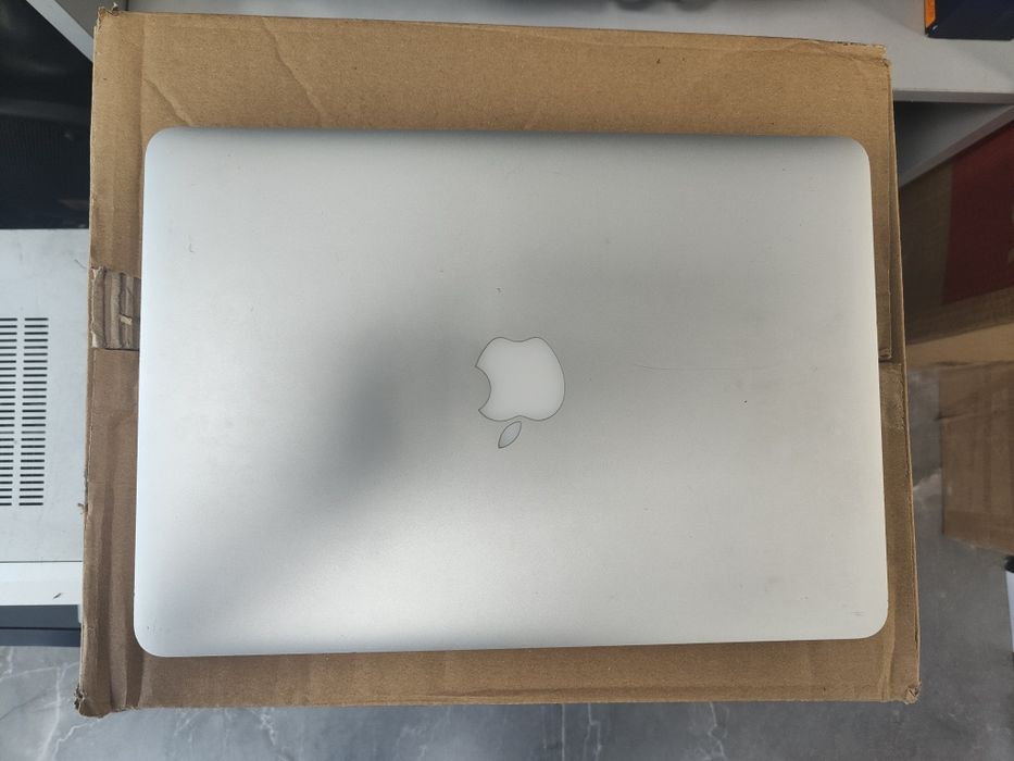 Apple MacBook Pro