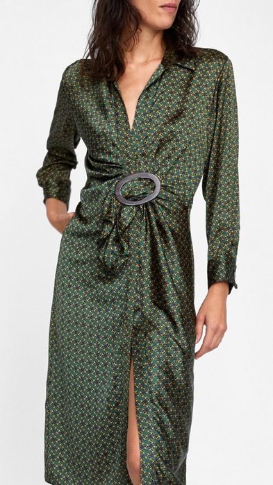 ZARA рокля сатенирана материя р-р С