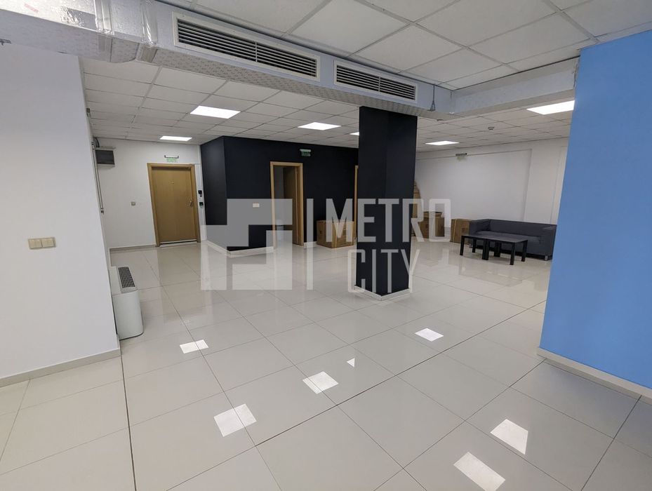 Дава се под наем Офис в София, Младост 3 - 353 кв.м за 2400 € - Снимка #8