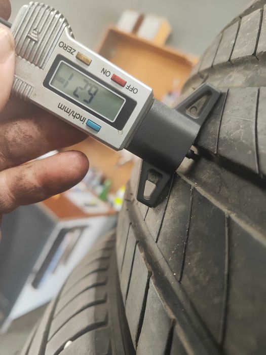 2бр.летни гуми 235/55/18 Michelin