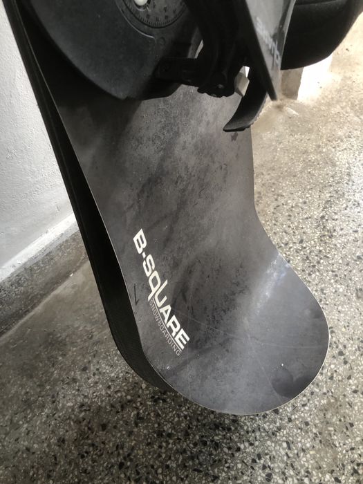 B-square сноуборд с автомати