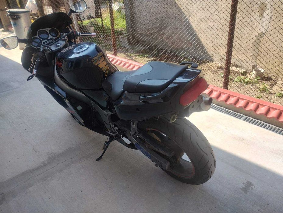 Kawasaki zx6r Ninja на части 2 броя