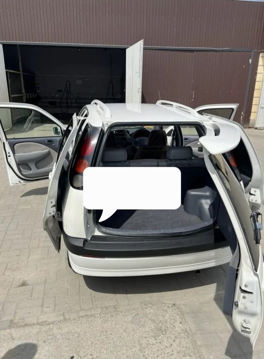 Продам таёта раум