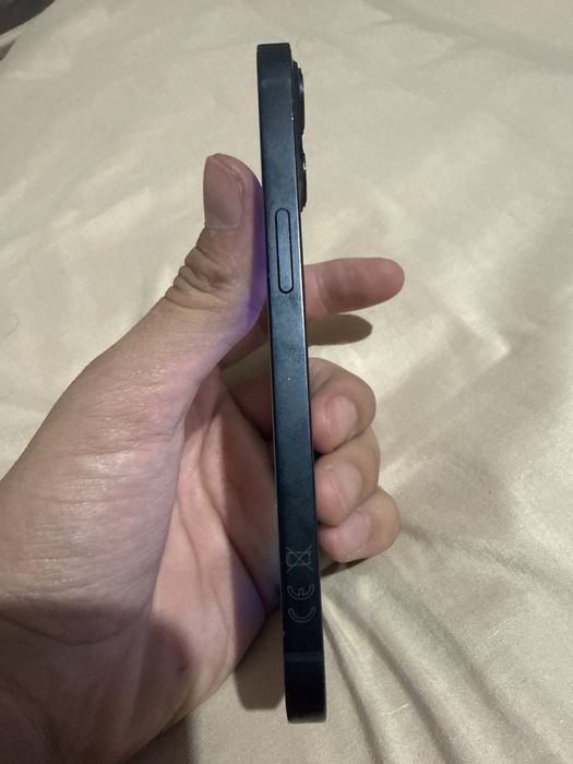 Продам айфон 13 128 гб 95 емкасть