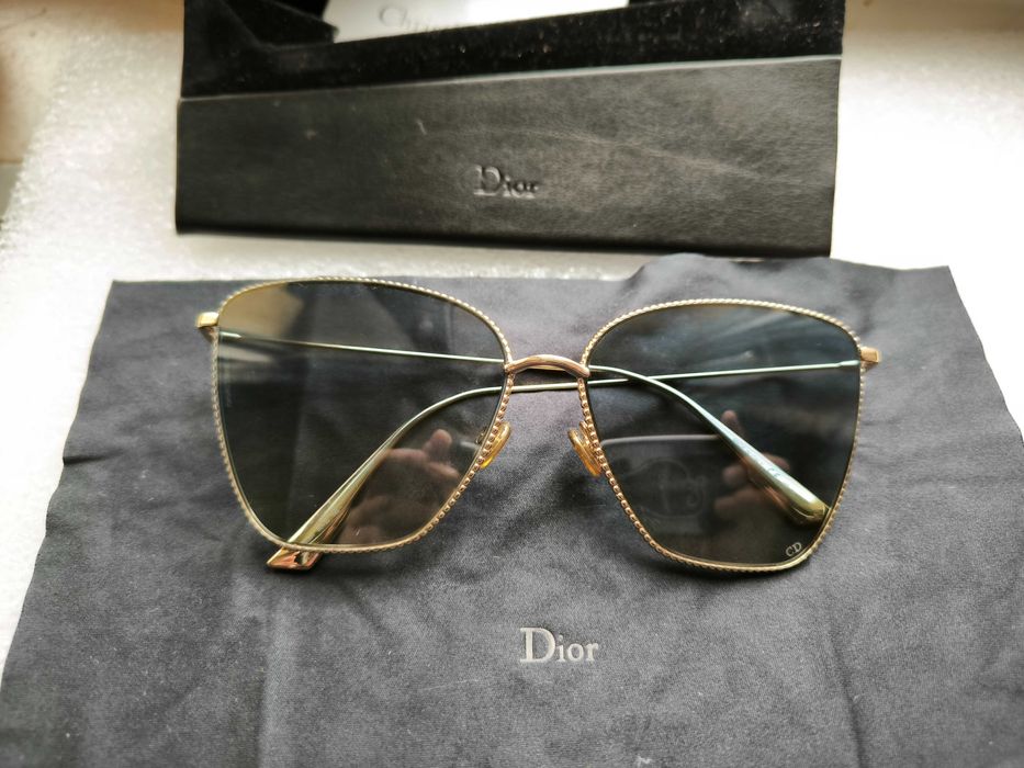 CHRISTIAN DIOR SOCIETY1 Sunglasses in color J5G84