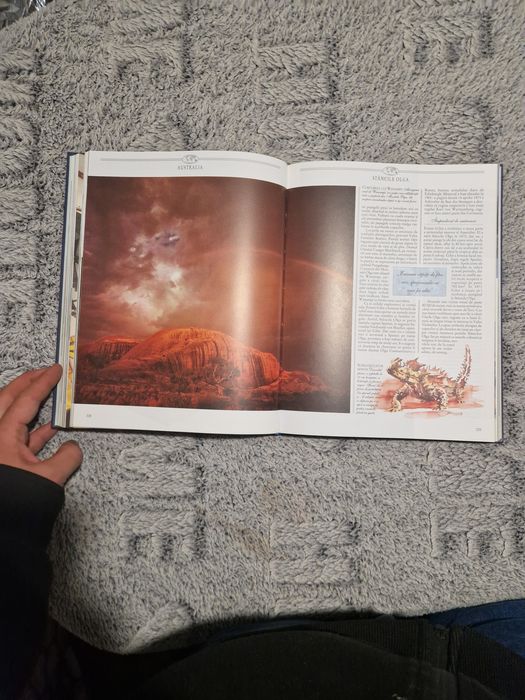 Enciclopedia de colecție „Descoperiți minunile lumii. Ghidul celor mai spectaculoase peisaje”, publicată de celebra editură Reader's Digest