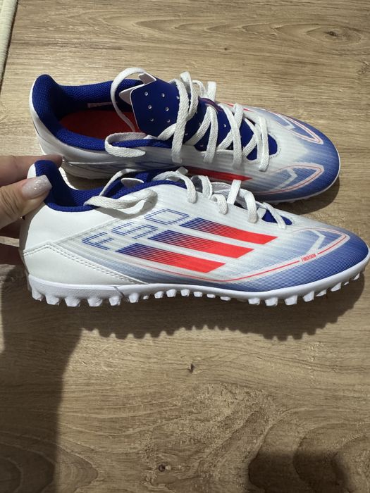 Adidasi fotbal Adidas F50