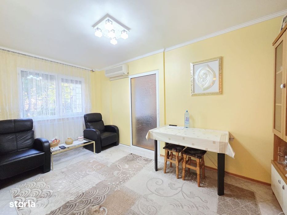 Apartament 3 camere imbunatatit parter balcon Micro 40